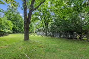1 Langeries Dr, Monsey, NY 10952 - Photo 9