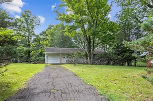 1 Langeries Dr, Monsey, NY 10952 - Photo 15