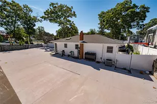 429 Ontario St, Ronkonkoma, NY 11779 - Photo 21