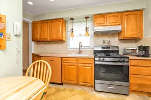 265 Schenck Ave, Great Neck, NY 11021 - Photo 7