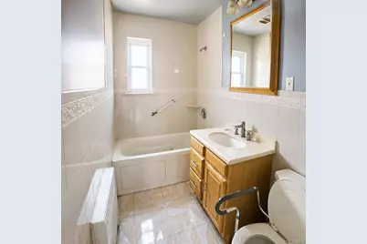 3029 Matthews Avenue, Bronx, NY 10467 - Photo 5