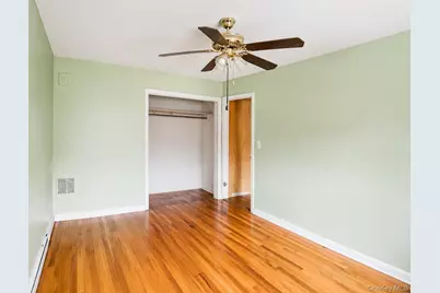 3029 Matthews Avenue, Bronx, NY 10467 - Photo 7
