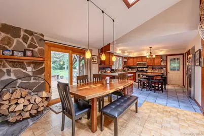 104 Park Place, Saugerties, NY 12477 - Photo 9