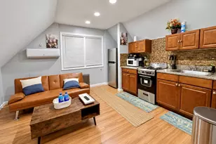 11418 238th St, Elmont, NY 11003 - Photo 9