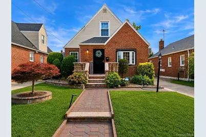 11418 238th Street, Elmont, NY 11003 - Photo 1
