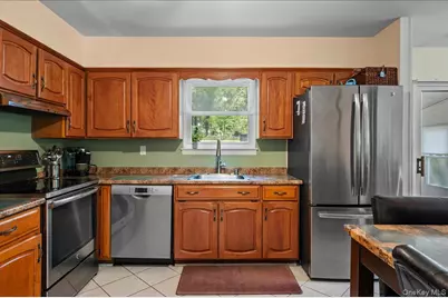 147 Lockwood Road, Cortlandt Manor, NY 10567 - Photo 9