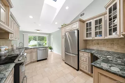 49 Village Drive, Jericho, NY 11753 - Photo 5