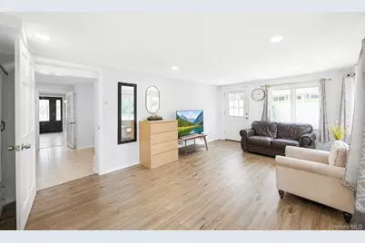 49 Village Drive, Jericho, NY 11753 - Photo 29