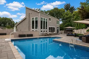 9 Sorgi Ct, Plainview, NY 11803 - Photo 3