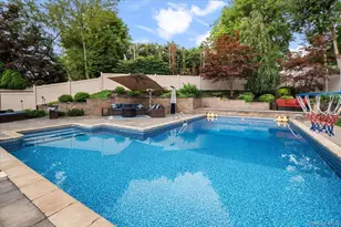 9 Sorgi Ct, Plainview, NY 11803 - Photo 47