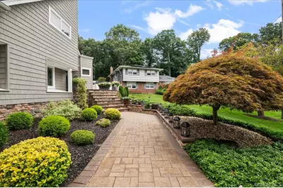 9 Sorgi Court, Plainview, NY 11803 - Photo 33