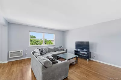 59-17 Kissena Boulevard #3FL, Flushing, NY 11355 - Photo 1