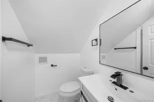 370 Locust Ave, Uniondale, NY 11553 - Photo 13