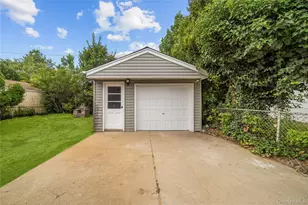 370 Locust Ave, Uniondale, NY 11553 - Photo 25