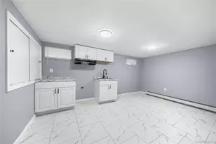 370 Locust Ave, Uniondale, NY 11553 - Photo 17