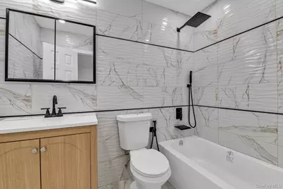 8222 Avenue J, Brooklyn, NY 11236 - Photo 13