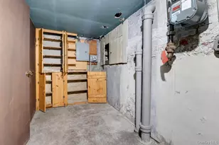 85-32 66th Ave, Rego Park, NY 11374 - Photo 33