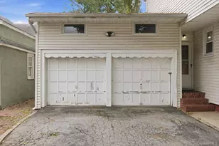 105 N Corona Ave, Valley Stream, NY 11580 - Photo 43