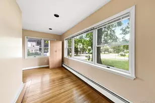 105 N Corona Ave, Valley Stream, NY 11580 - Photo 7