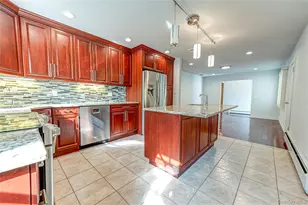 20 Valley Dr, East Moriches, NY 11940 - Photo 7