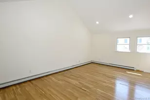 23 Garden Dr, Albertson, NY 11507 - Photo 27