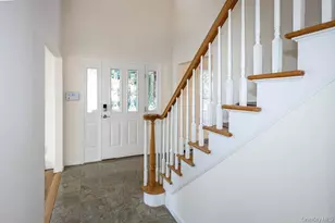 23 Garden Dr, Albertson, NY 11507 - Photo 5