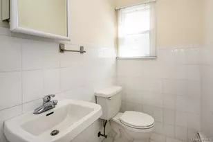 23 Garden Dr, Albertson, NY 11507 - Photo 21