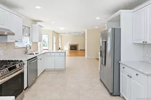 23 Garden Dr, Albertson, NY 11507 - Photo 19
