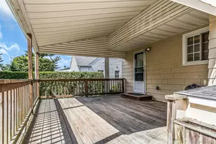 26 Ridge Dr, Manhasset, NY 11030 - Photo 33