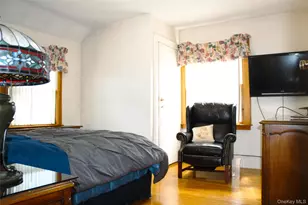 13927 225th St, Springfield Gardens, NY 11413 - Photo 29
