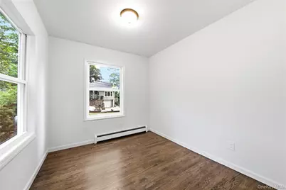 34 Whitestone Road, Sound Beach, NY 11789 - Photo 13