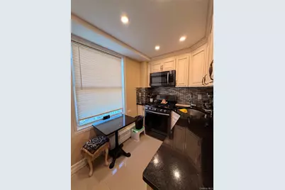 98-05 63rd Road #12k, Rego Park, NY 11374 - Photo 15