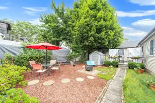21 Cherokee Dr, Bay Shore, NY 11706 - Photo 33