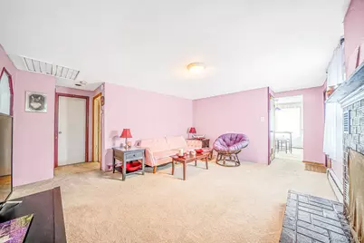 21 Cherokee Drive, Bay Shore, NY 11706 - Photo 25