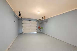 3173 Roxbury Ln, Levittown, NY 11756 - Photo 29