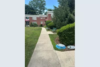 9 Stokes Road #2B, Yonkers, NY 10710 - Photo 15