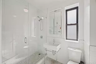 24-65 38th St, Astoria, NY 11103 - Photo 13
