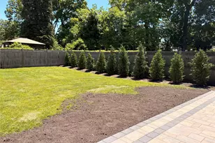 675 Deer Park Ave, North Babylon, NY 11703 - Photo 11
