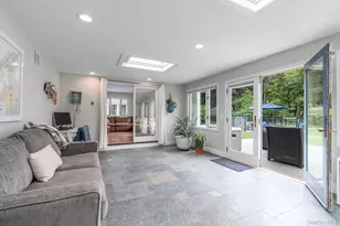 235 Azalea Rd, Mattituck, NY 11952 - Photo 11