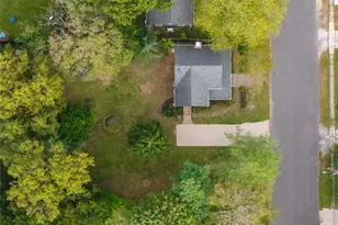 216 Monsell Pl, Greenport, NY 11944 - Photo 19