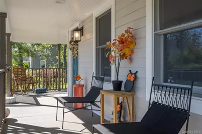 216 Monsell Place, Greenport, NY 11944 - Photo 15