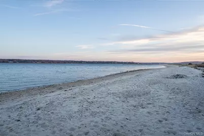435 Sound Road, Greenport, NY 11944 - Photo 19