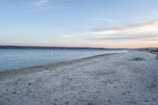 435 Sound Rd, Greenport, NY 11944 - Photo 19