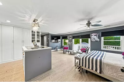 11 Elm Street, Ronkonkoma, NY 11779 - Photo 15