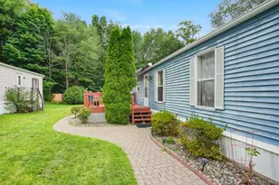 37 Feller Rd, Poughkeepsie, NY 12603 - Photo 3