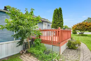 37 Feller Rd, Poughkeepsie, NY 12603 - Photo 17