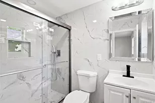 16 West Dr, Bay Shore, NY 11706 - Photo 13