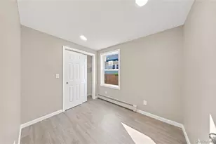 16 West Dr, Bay Shore, NY 11706 - Photo 15