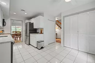 811 Eagle Bay Dr, Ossining, NY 10562 - Photo 13