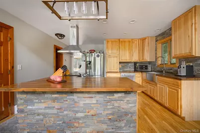36 Greenwood Drive, Beacon, NY 12508 - Photo 7